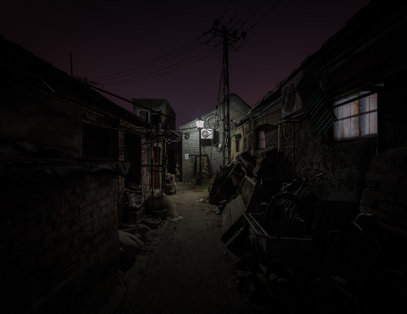 Illustration for article titled Hutong Vs. Highrise: A Photo Essay On China's Radical Urban Changes